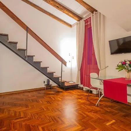 Bloom - Colosseo Apartmán *